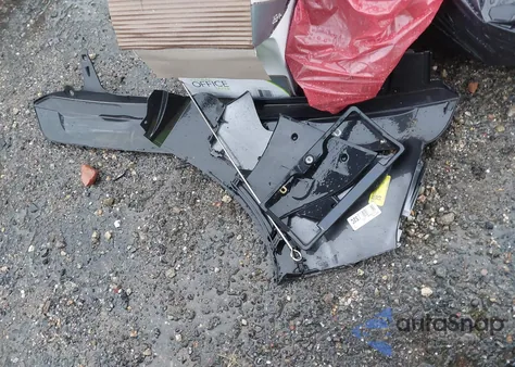 2009 Toyota Highlander z USA, uszkodzony, nr VIN JTEES41A092112258